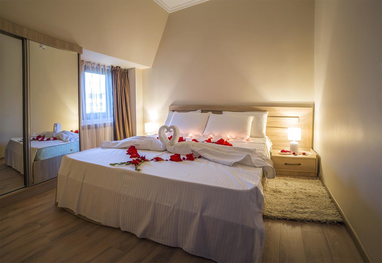 Royal House Hotel Gori Luaran gambar