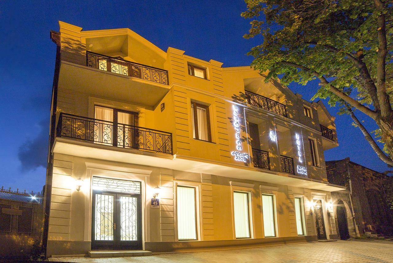 Royal House Hotel Gori Luaran gambar